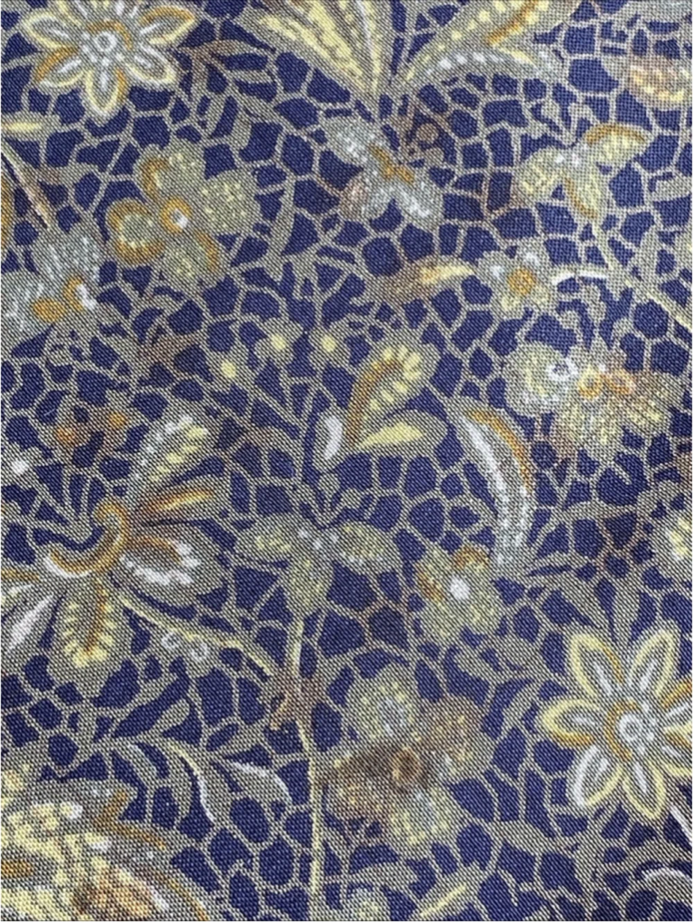 Vintage Fendi Cravatte Silk Tie Floral Navy Blue Gold Made in Italy 57” x 3.75”